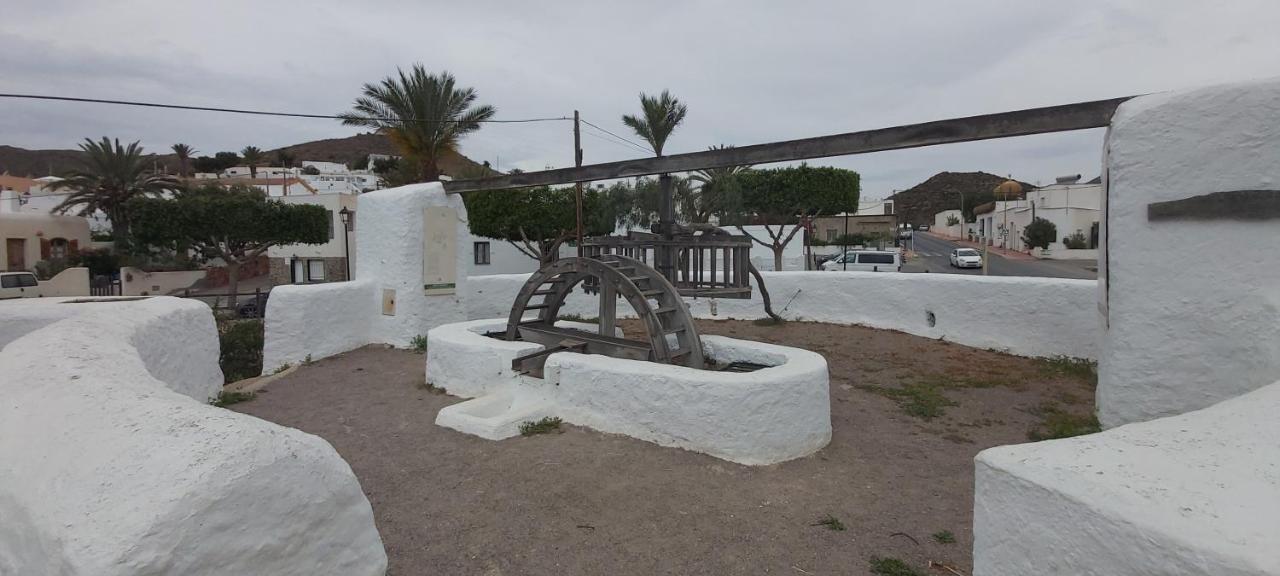 Esparto Y Sal El Pozo de los Frailes Luaran gambar